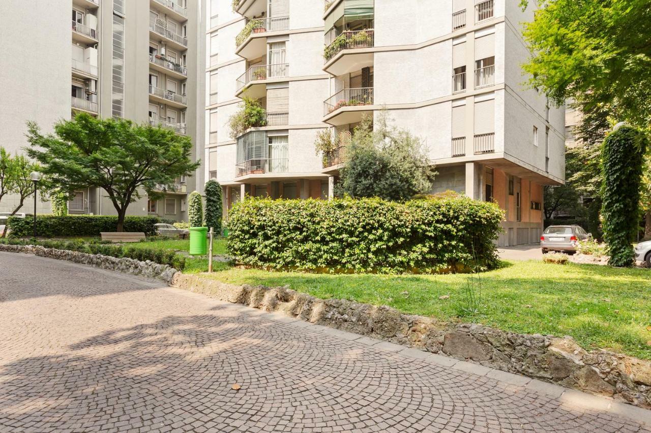 Appartement Moscova Balcony Flat à Milan Extérieur photo